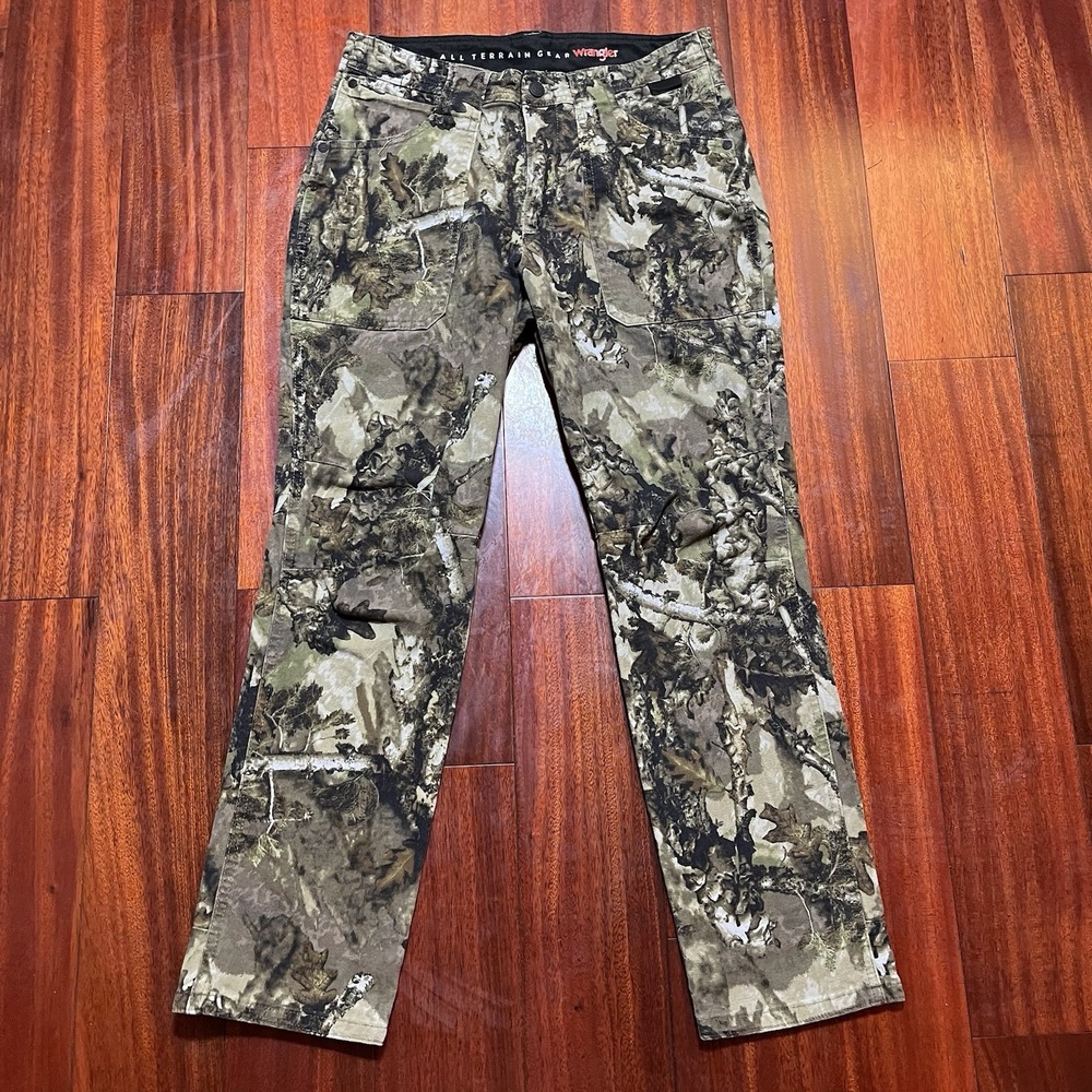 Wrangler All Terrain Gear Cargo Pants Womens 10 Short Camo Hiking Outdoor 30x28